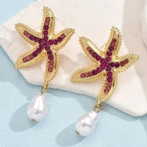 Starfish Design With Pink Embedded Rhinestone Earrings. NWT